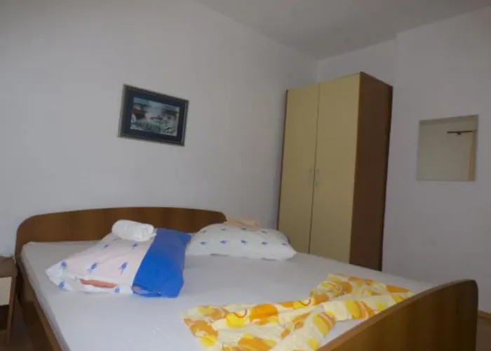 Beachfront Plaza Apartamento