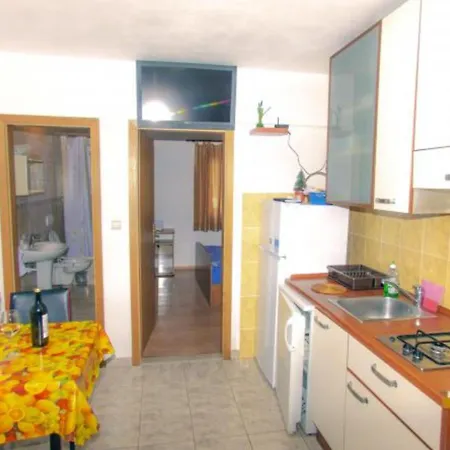 Beachfront Plaza Appartement