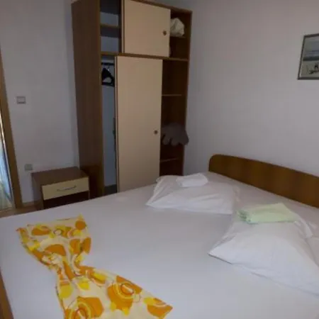 Beachfront Plaza Ivan Dolac