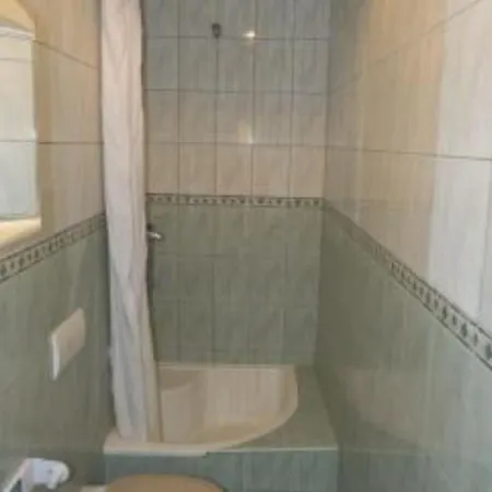 Beachfront Plaza Appartement