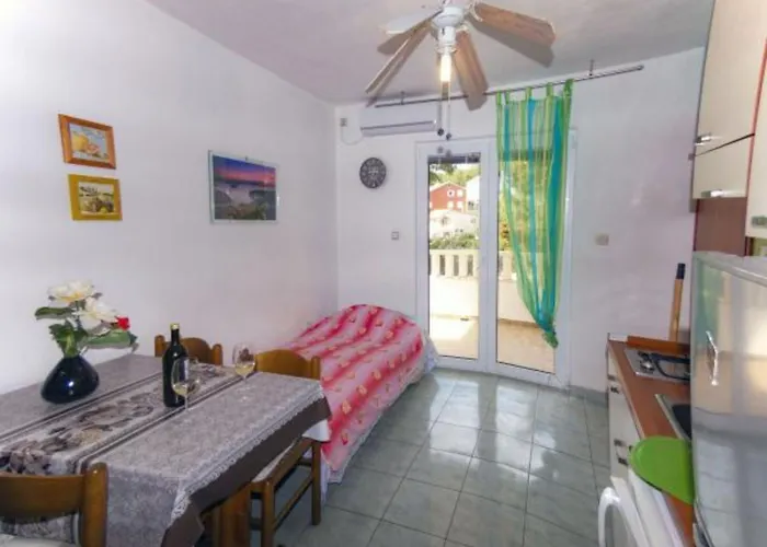 Beachfront Plaza Daire *